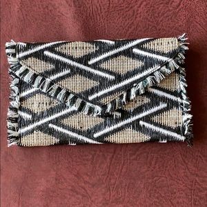 Dominica Clutch Black and White